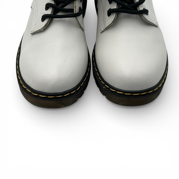 Dr Martens 1460 White Smooth Leather Lace Up Combat Boots Women’s 9 EU40 NWOT - Picture 11 of 13